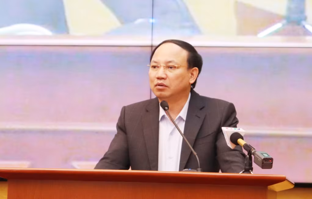 Đồng chí Nguyễn Xuân Ký, Ủy viên Trung ương Đảng, Bí thư Tỉnh ủy, Chủ tịch HĐND phát biểu kết luận buổi làm việc.&nbsp;