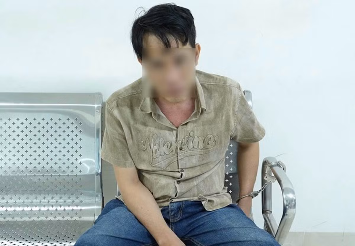 Đối tượng N.H.C tại cơ quan Công an. Ảnh: Công an