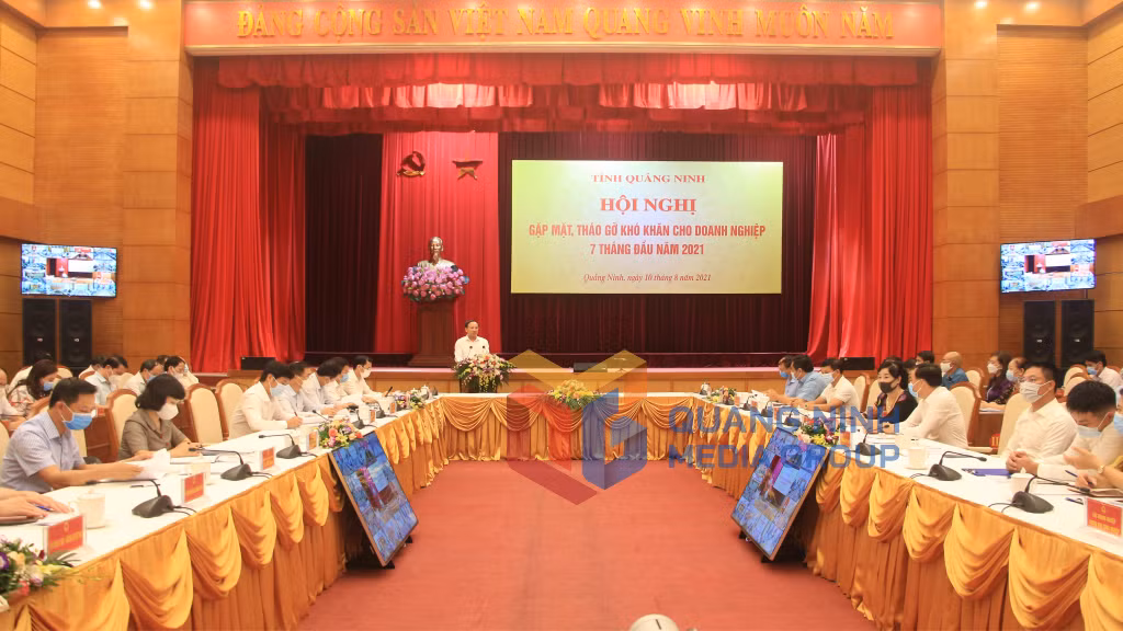 Quang cảnh Hội nghị gặp mặt, tháo gỡ khó khăn cho doanh nghiệp 7 tháng đầu năm 2021 (8-2021). Ảnh: Trúc Linh