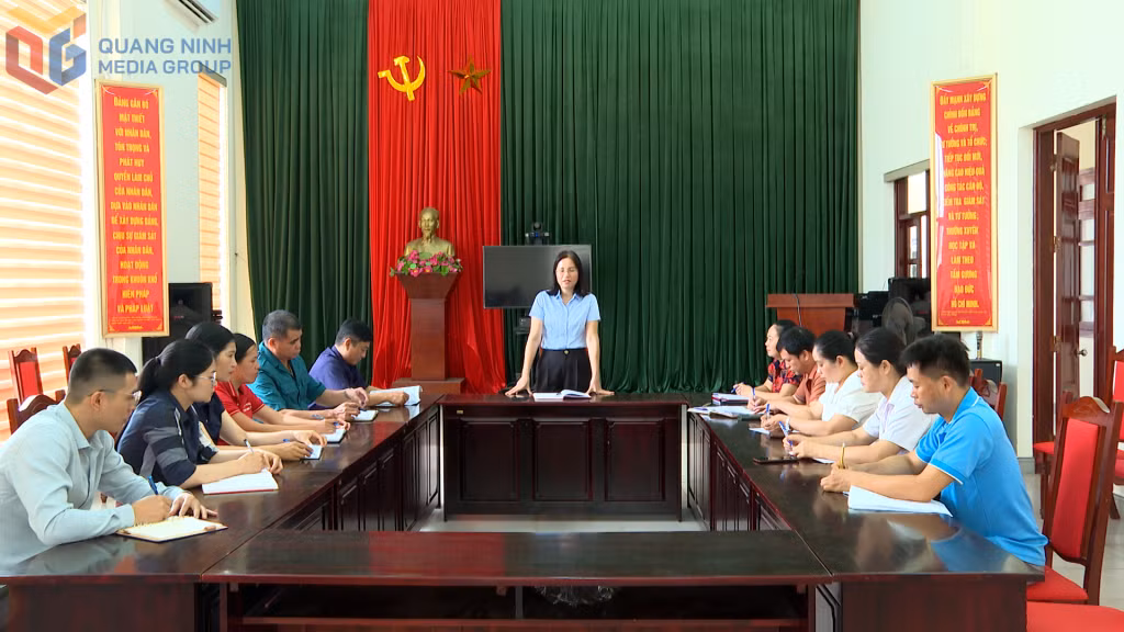 Đảng ủy thị trấn Bình Liêu họp triển khai công tác chuẩn bị Đại hội Đảng bộ cấp xã nhiệm kỳ 2025-2030.