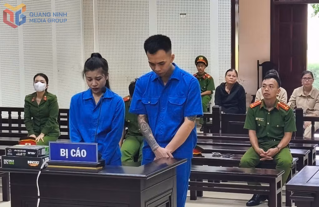 2 bị cáo tại phiên tòa.