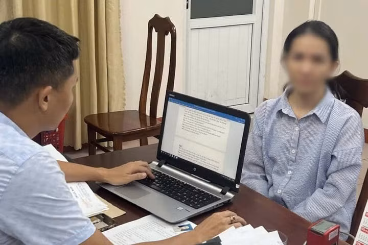 Phạm Thị Ngọc Nha đầu thú sau 5 năm trốn truy nã. (Ảnh: C.A)