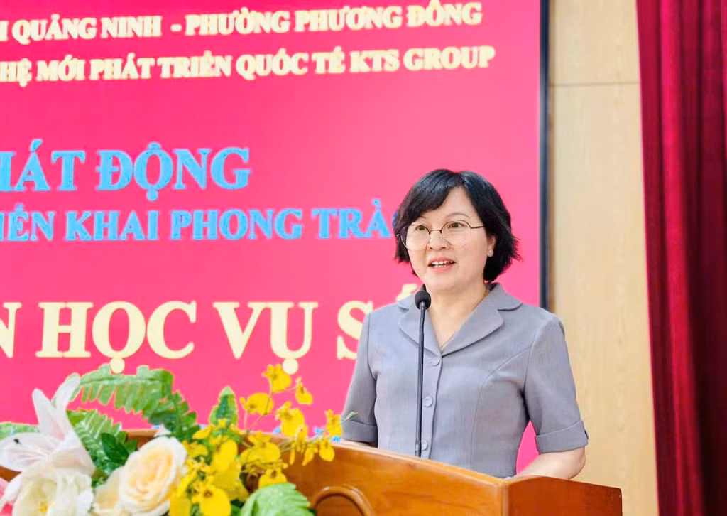 Lãnh đạo Hội LHPN tỉnh phát biểu tại Lễ phát động.
