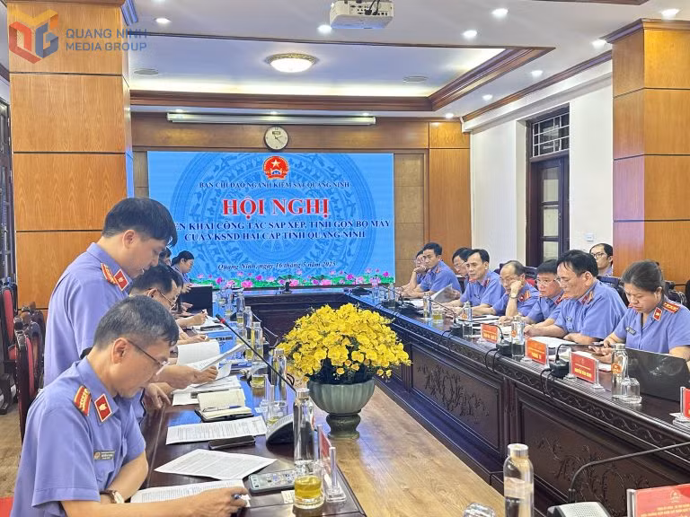 Viện KSND tỉnh tổ chức hội nghị triển khai công tác sắp xếp, tinh gọn bộ máy, tháng 5/2025. Ảnh: Đơn vị cung cấp