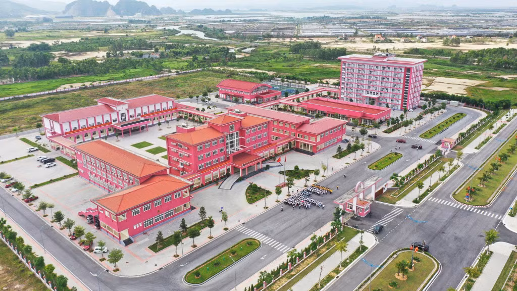 Trường Đào tạo cán bộ Nguyễn Văn Cừ có 74 đoàn viên công đoàn.