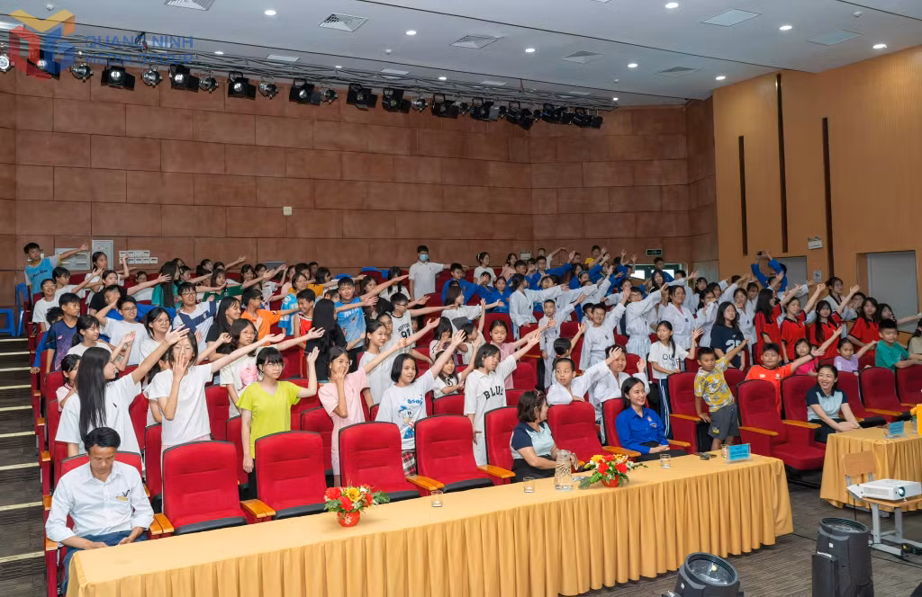 Hội đồng đội tỉnh tổ chức tập huấn kỹ năng an toàn trên không gian mạng, phòng chống xâm hại cho trẻ em.
