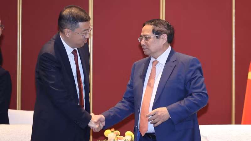 Thủ tướng Phạm Minh Chính tiếp ông Cát Hải Kiều, Chủ tịch Hội đồng Quản trị Ngân hàng Trung Quốc (BOC). Ảnh: VGP/Nhật Bắc