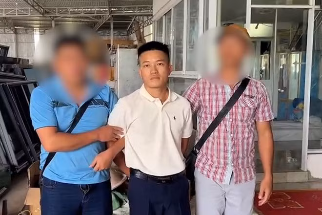 Đối tượng bị bắt giữ Nguyễn Văn Anh. Ảnh: Công an Điện Biên cung cấp