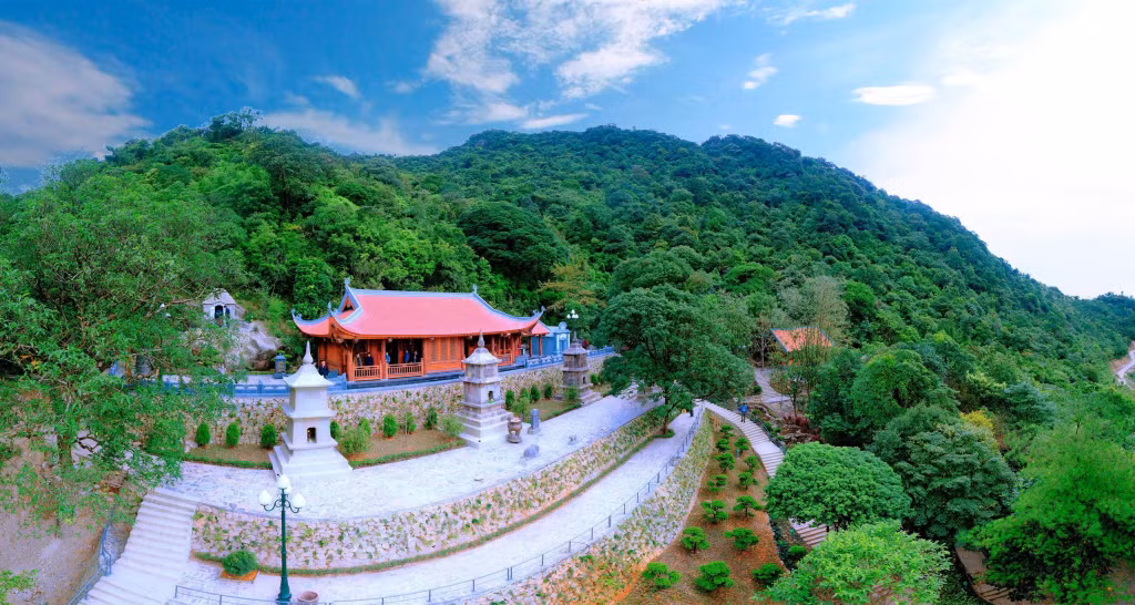 Am-Chùa Ngọa Vân.