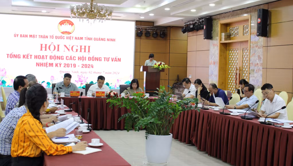 Quang cảnh hội nghị.