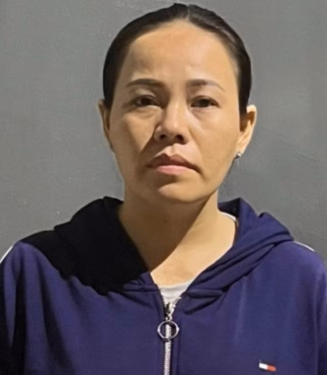 Bích tại cơ quan công an