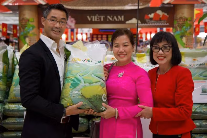Cần tập trung xuất khẩu gạo chất lượng cao.