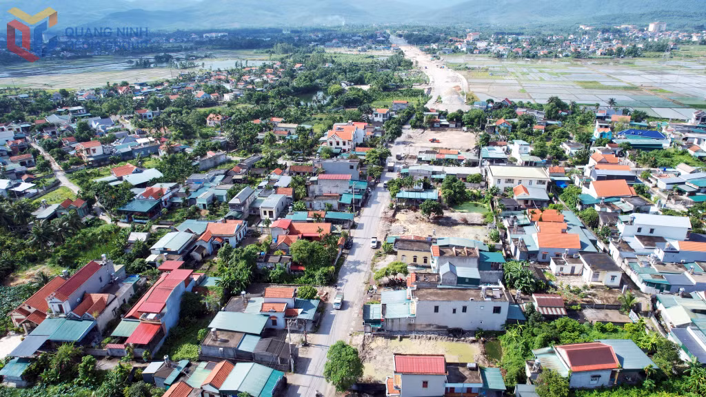 Thành phố Uông Bí đang tập trung công tác vận động, tuyên truyền phấn đấu hoàn thành công tác GPMB trong tháng 7.