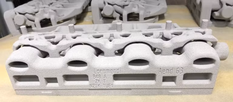 Khuôn cát in 3D phức tạp sử dụng công nghệ của Voxeljet.