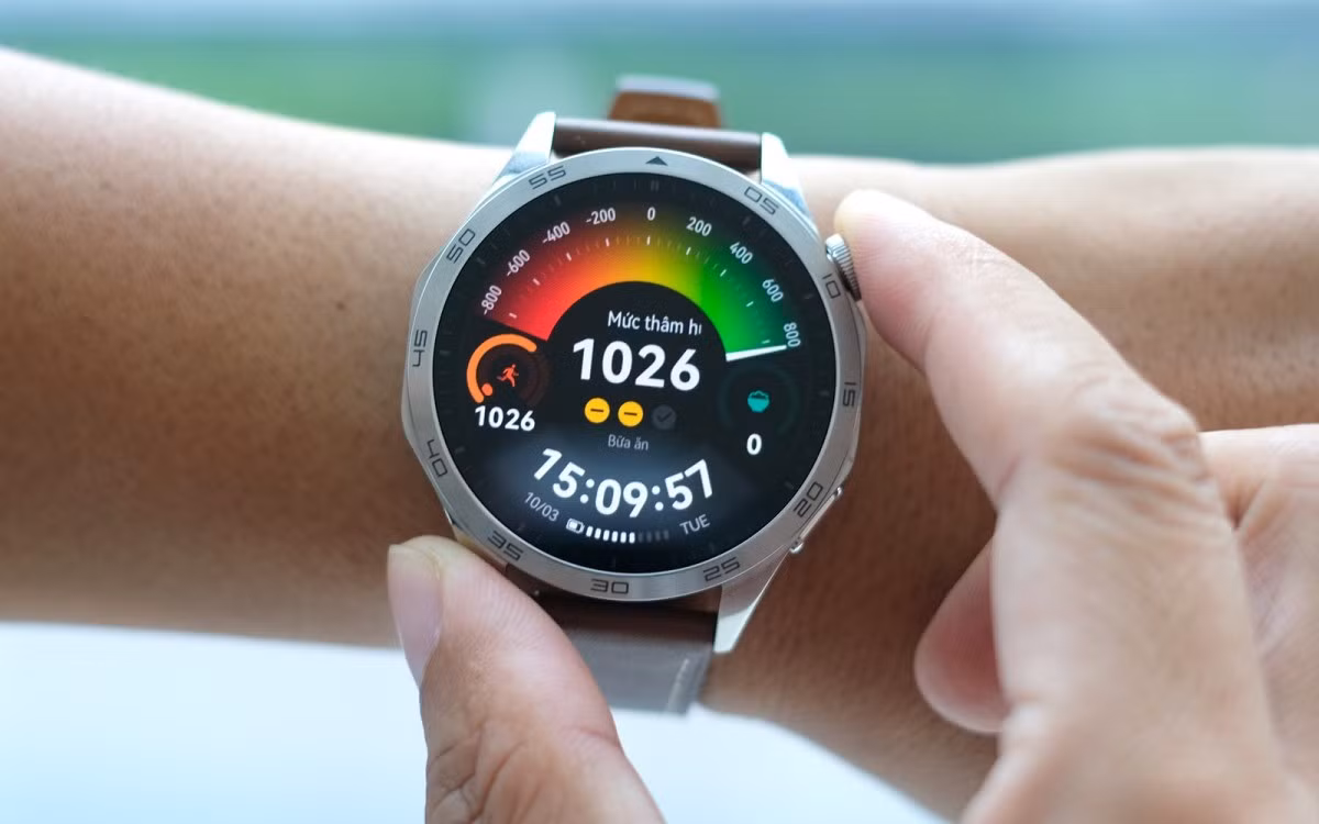 7 smartwatch nổi bật 2023 ảnh 1