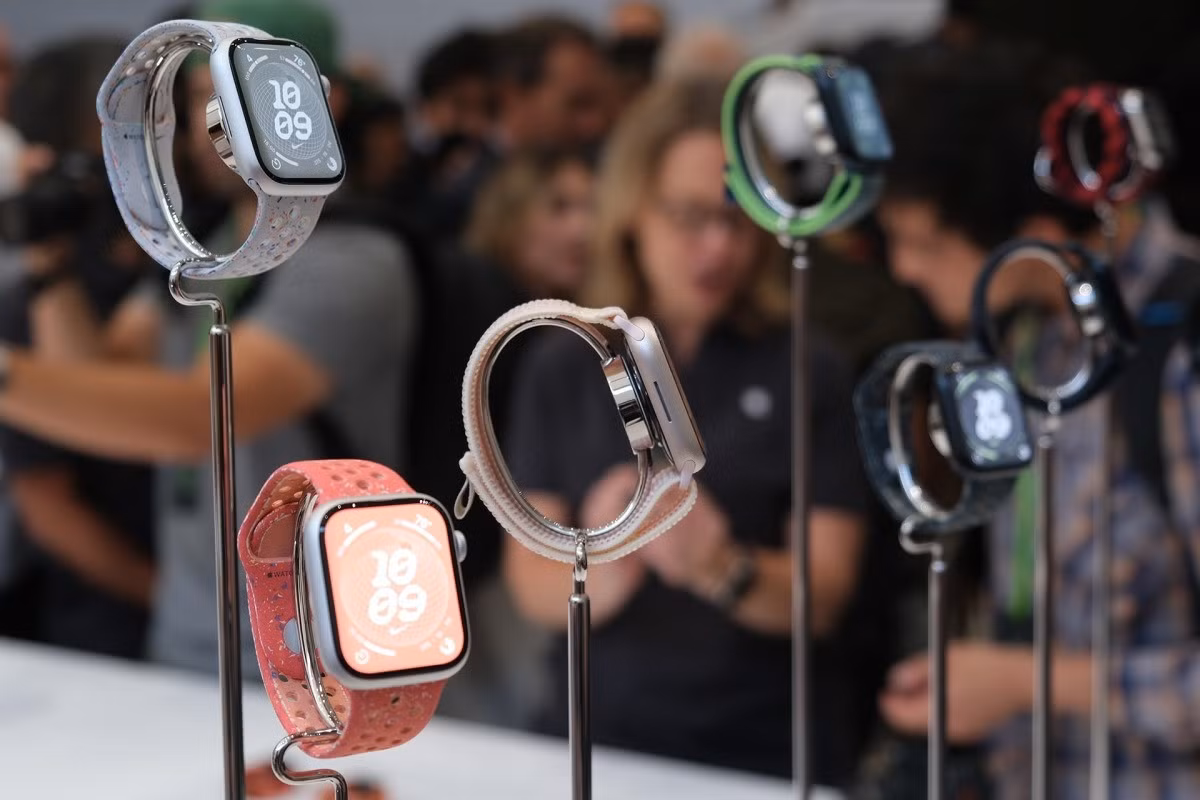 7 smartwatch nổi bật 2023 ảnh 3