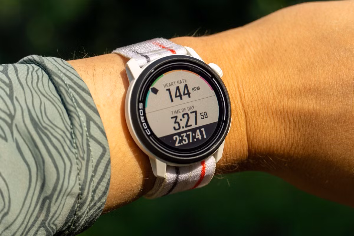 7 smartwatch nổi bật 2023 ảnh 4