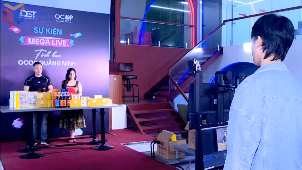 Sự kiện livestream Megalive - Tinh hoa OCOP Quảng Ninh do DST Group phối hợp tổ chức cùng các doanh nghiệp OCOP Quảng Ninh.