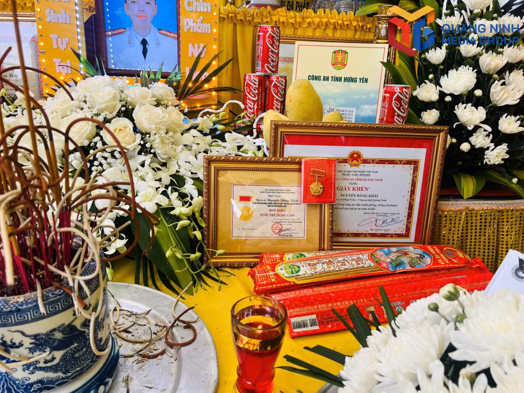 Huy hiệu 