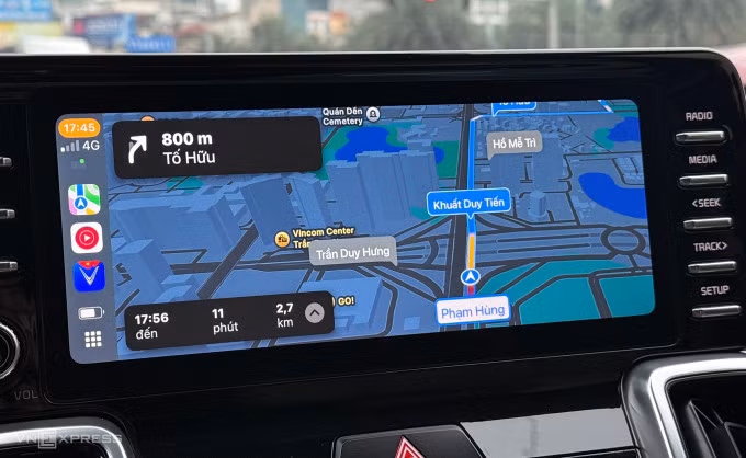 Giao diện chỉ đường của Apple Maps trên CarPlay. Ảnh: Tuấn Hưng