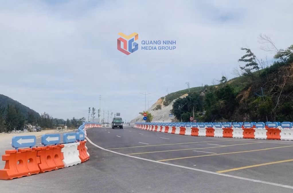 Nút giao cầu 3 Vân Đồn đã hoàn thành và đưa vào sử dụng.