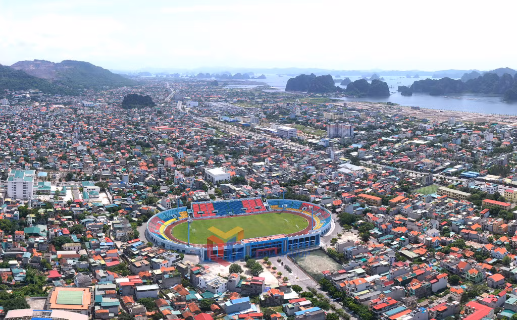 Năm 2015 Thủ tướng Chính phủ quyết định công nhận TP Cẩm Phả là đô thị loại II trực thuộc tỉnh
