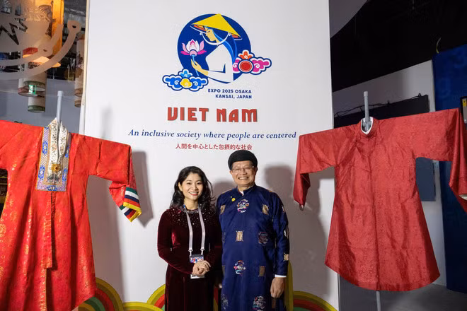 Cục trưởng Cục Hợp tác Quốc tế, bà Nguyễn Phương Hòa và Giám đốc Sở Văn hóa và Thể thao thành phố Huế, Ông Phan Thanh Hải. (Ảnh: Cục Hợp tác Quốc tế)