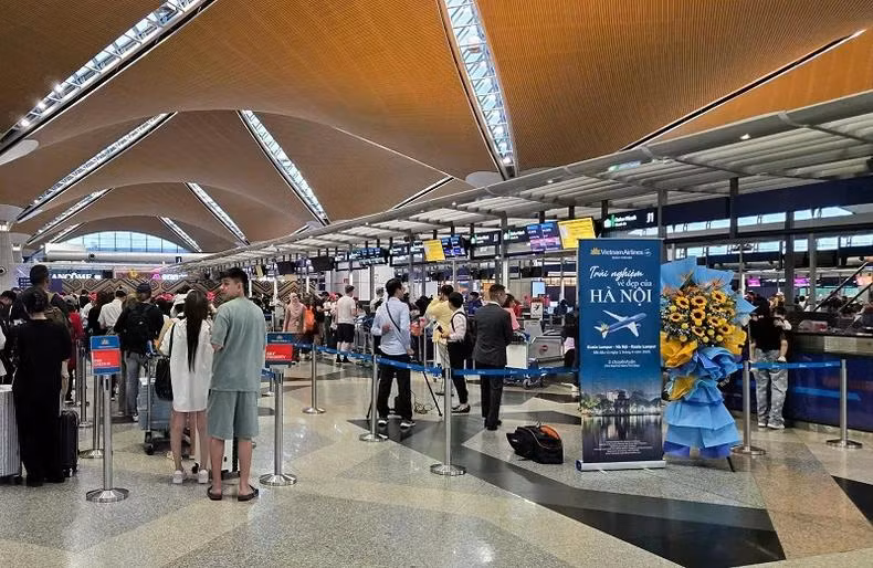 Việc mở lại đường bay Hà Nội-Kuala Lumpur giúp tăng cường giao thương và hợp tác giữa Việt Nam và Malaysia, nước đang giữ vai trò Chủ tịch ASEAN 2025.