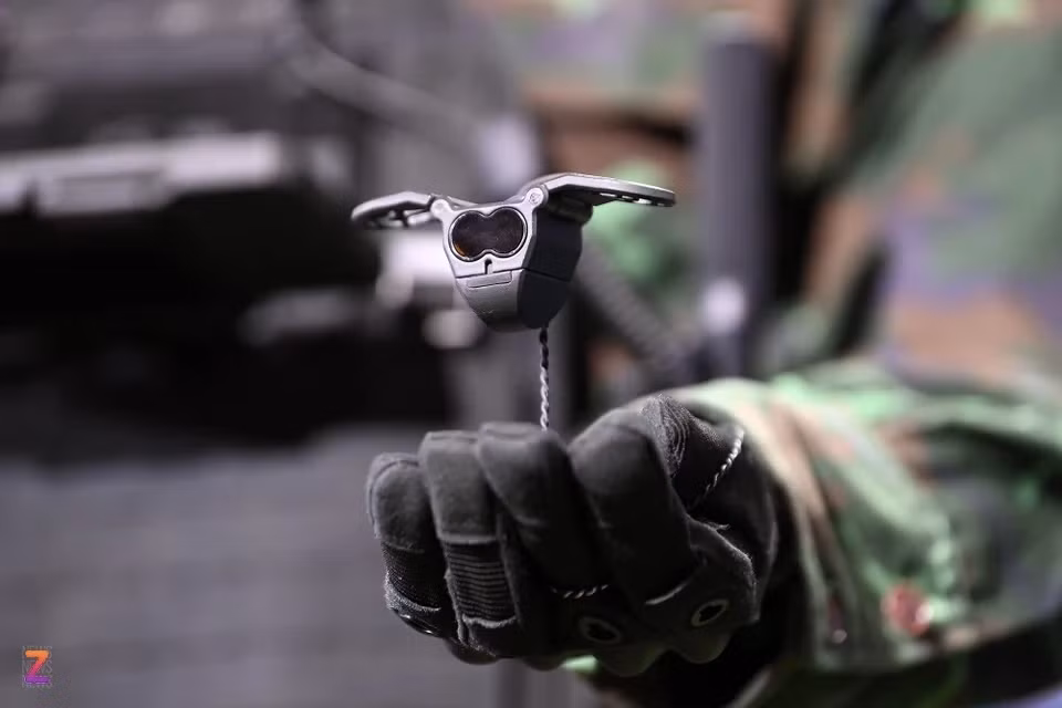 UAV trinh sát cỡ nhỏ với kích thước nằm gọn trong lòng bàn tay sẽ giúp người lính có nhiều lợi thế khi phải tác chiến trong không gian đô thị.