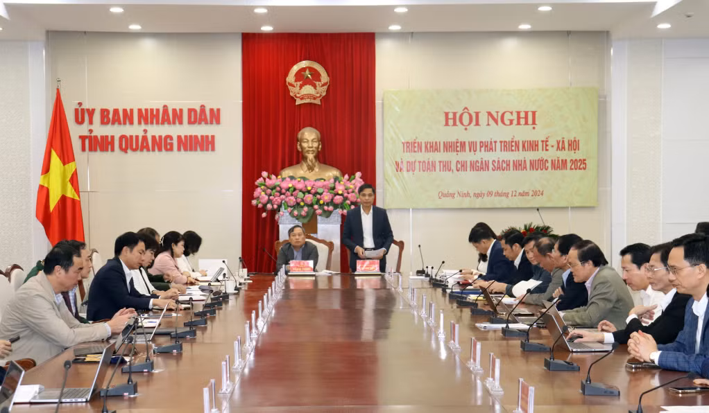 UBND tỉnh triển khai nhiệm vụ phát triển KT-XH và dự toán thu, chi ngân sách nhà nước năm 2025, ngày 9/12/2024.