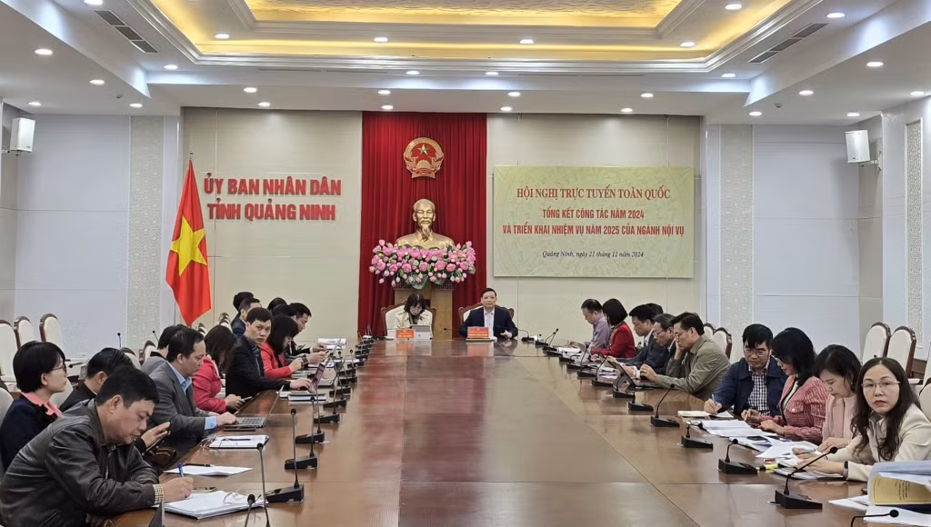 Quang cảnh hội nghị tại điểm cầu Quảng Ninh.