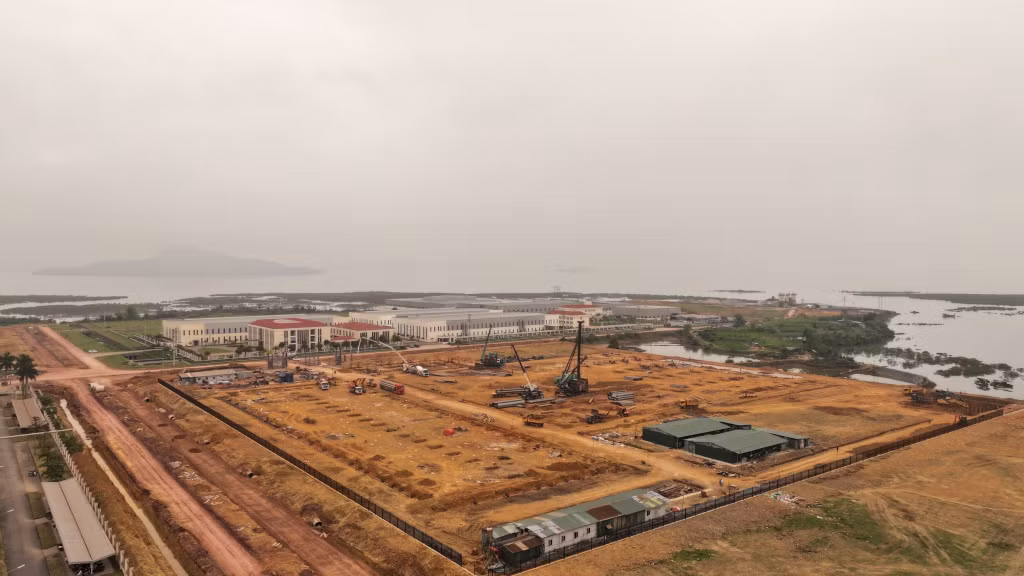 Triển khai thi công các dự án đầu tư thứ cấp tại KCN cảng biển Hải Hà.