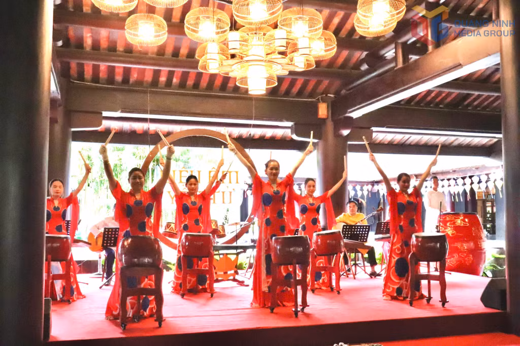 Show diễn “Tinh hoa sắc màu Việt Nam” chính thức đưa vào hoạt động từ 1/9.