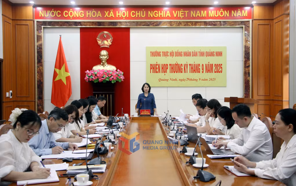 Đồng chí Trịnh Thị Minh Thanh, Phó Bí thư Thường trực Tỉnh ủy, Chủ tịch HĐND tỉnh, phát biểu kết luận.