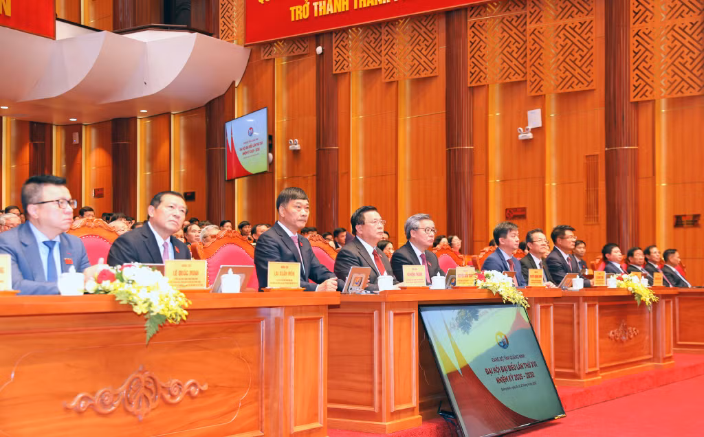 Các đại biểu Trung ương dự Đại hội.