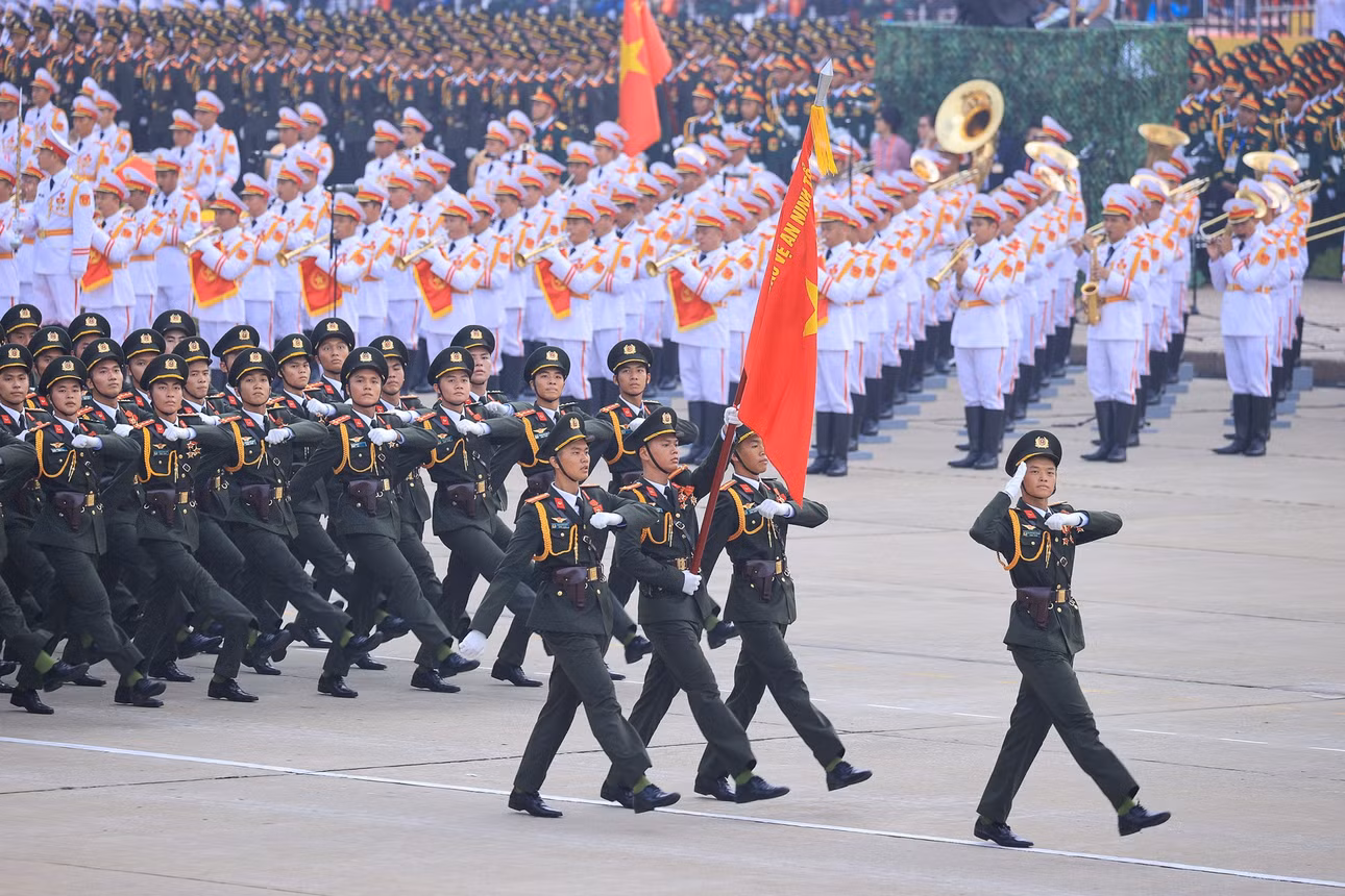 Khối nam sĩ quan An ninh nhân dân