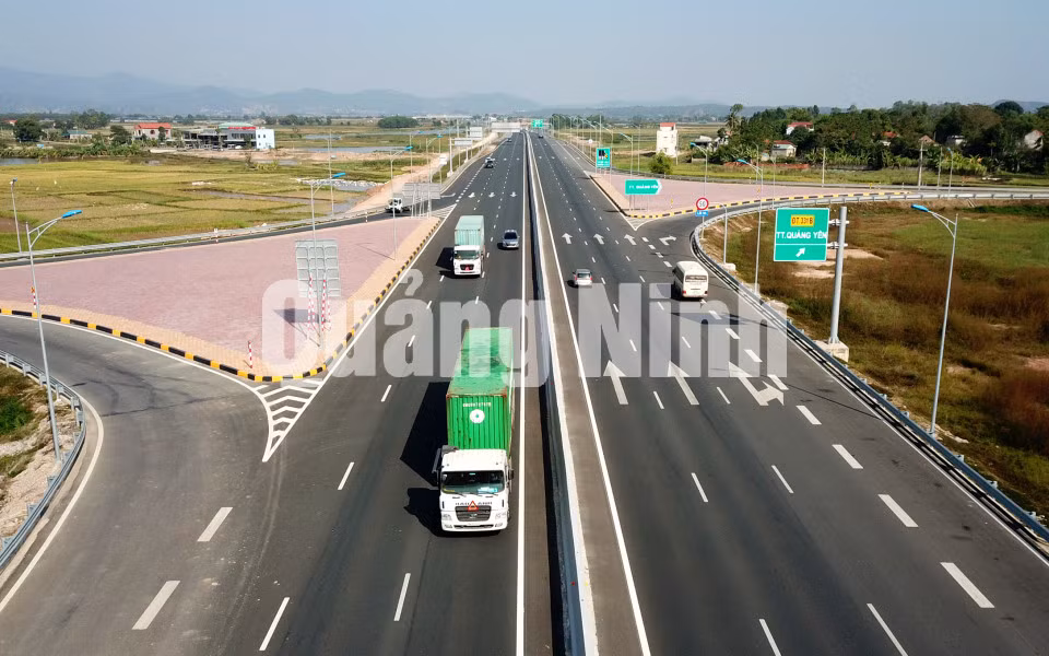 Cao tốc Hạ Long - Hải Phòng (8-2020). Ảnh: Đỗ Phương