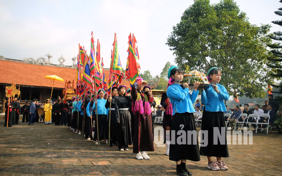 Nghi lễ tế Thần Hoàng Cần tại hội đình Lục Nà (2-2019). Ảnh: Hùng Sơn