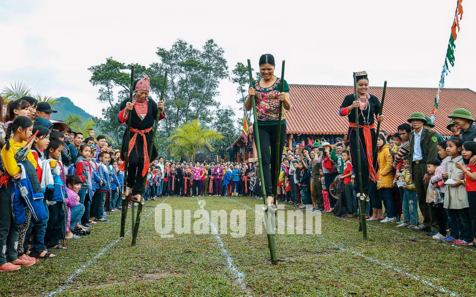 Vui hội. Ảnh: Vũ Hoàng Hiệp