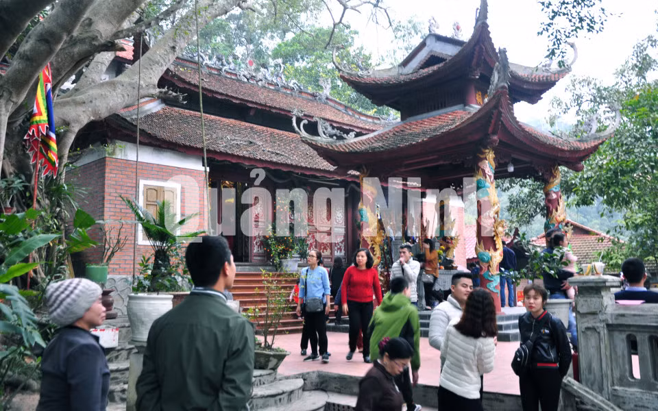 Đền Cặp Tiên (3-2018). Ảnh: Cẩm Thu