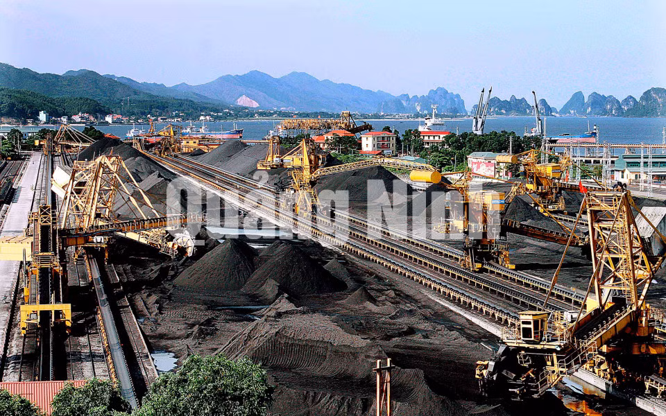 Hệ thống tự động hoá của Công ty Tuyển than Cửa Ông. Ảnh: TKV cung cấp