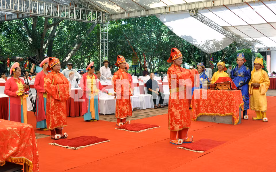 Thực hiện nghi lễ tế tại lễ hội đền An Sinh 2018 (10-2018). Ảnh: Phan Hằng