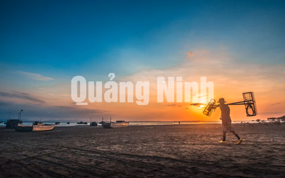 Những đứa con của biển. Ảnh: Nguyễn Đình Thi