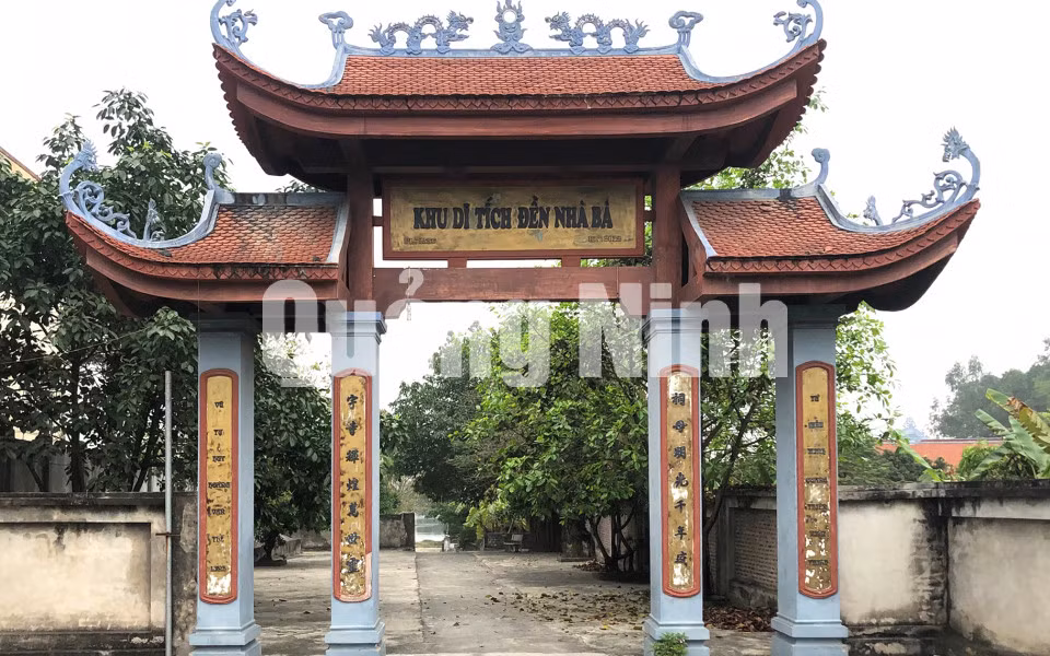 Khu di tích đền Nhà Bà. Ảnh: Đỗ Giang