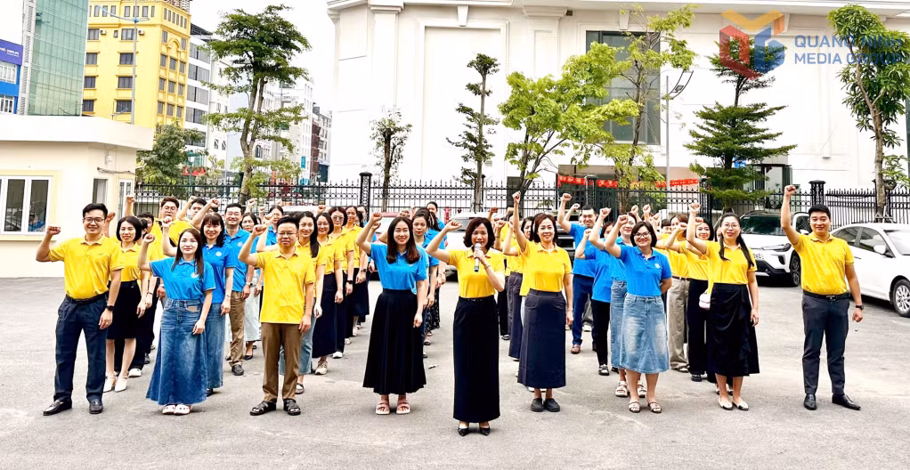 BHXH tỉnh phối hợp với Bưu điện tỉnh tổ chức lễ ra quân tuyên truyền, vận động người dân tham gia BHXH tự nguyện, BHYT hộ gia đình, tháng 4/2026.