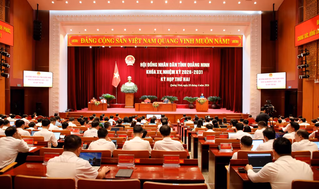 Quang cảnh Kỳ họp thứ 2 HĐND tỉnh khóa XV.