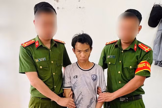 Đối tượng Giàng A Sáng tại Cơ quan Công an. Ảnh: An ninh Điện Biên