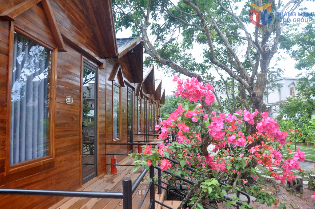 Các cơ sở kinh doanh dịch vụ du lịch được cơ quan quản lý thường xuyên hướng dẫn nâng cao chất lượng dịch vụ. Ảnh chụp tại Homestay 368 tại Cô Tô.