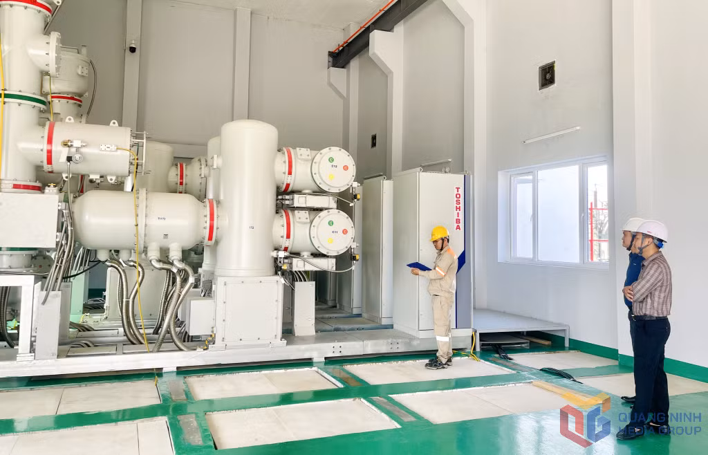 Kiểm tra công tác vận hành tại trạm biến áp 110kV khu công nghiệp Bắc Tiền Phong.