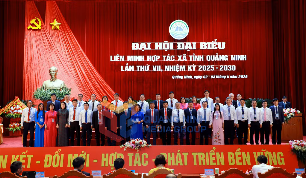 Ban Chấp hành Liên minh Hợp tác xã tỉnh Quảng Ninh khóa VII, nhiệm kỳ 2025–2030 ra mắt Đại hội (4-2026). Ảnh: Minh Hà